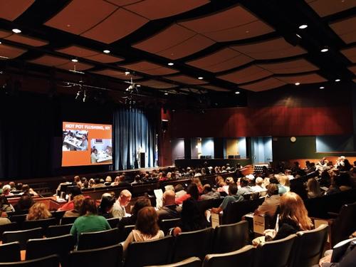 贏在起跑線？中國孩子赴美留學(xué)是否越早越好？