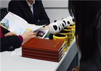 賣房留學月薪五千，出國到底值不值？