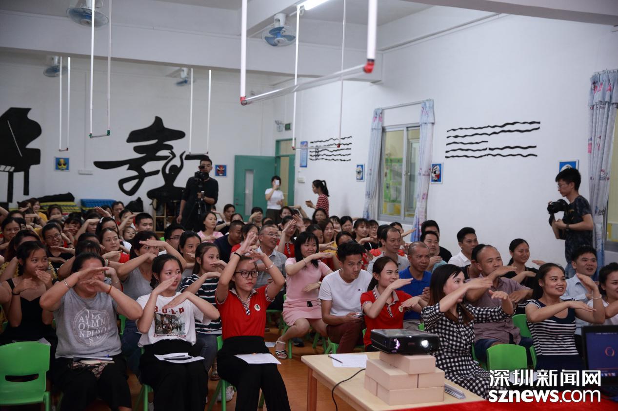 育兒講堂 : 彩田幼兒園 分享 學(xué)習(xí)“數(shù)學(xué)”和“語文”？